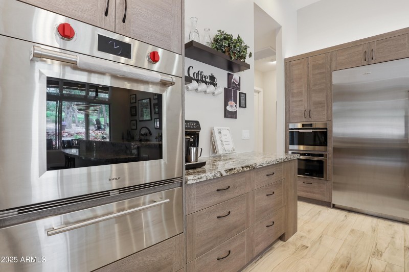 kithchen wolf oven warming drawer