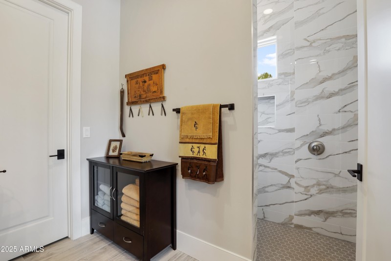 bedroom 2 bath shower