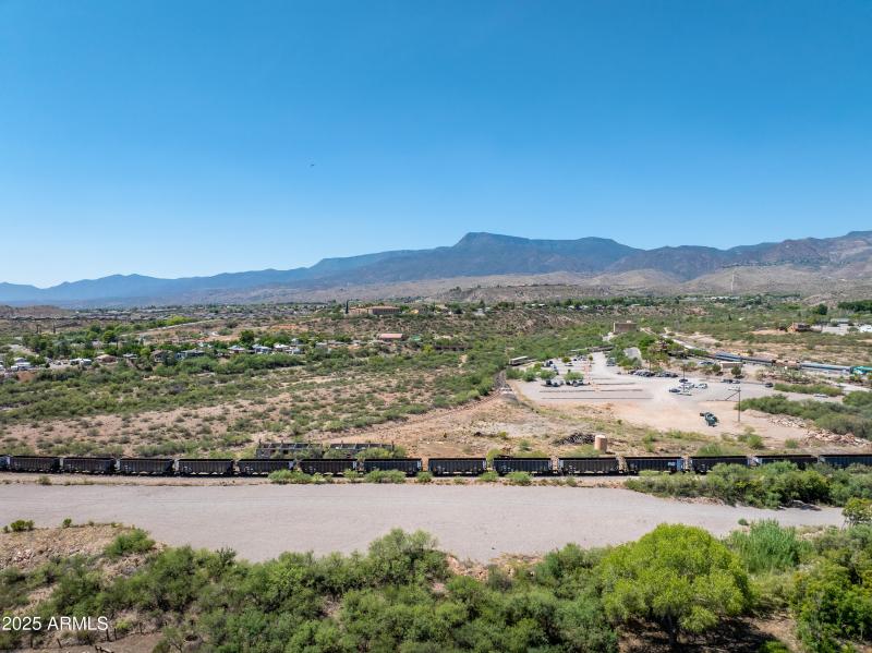 440 Vista Ln Clarkdale AZ-13