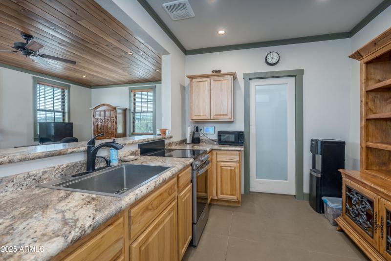 440 Vista Ln Clarkdale AZ-33