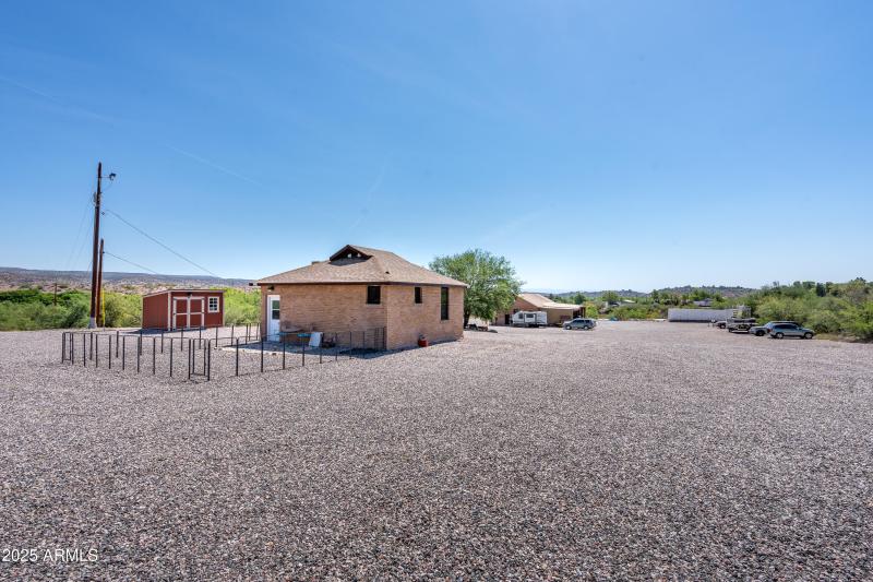 440 Vista Ln Clarkdale AZ-44