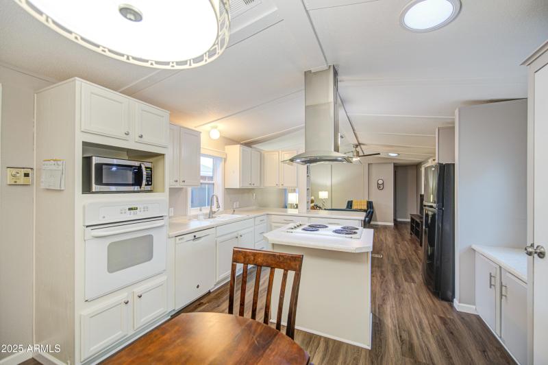 Kitchen 7