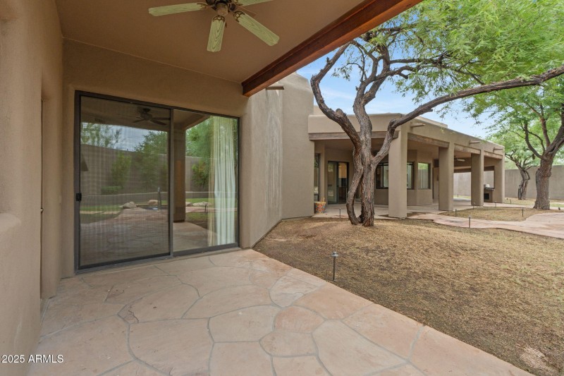 39-web-or-mls-10040-e-happy-valley-rd-36