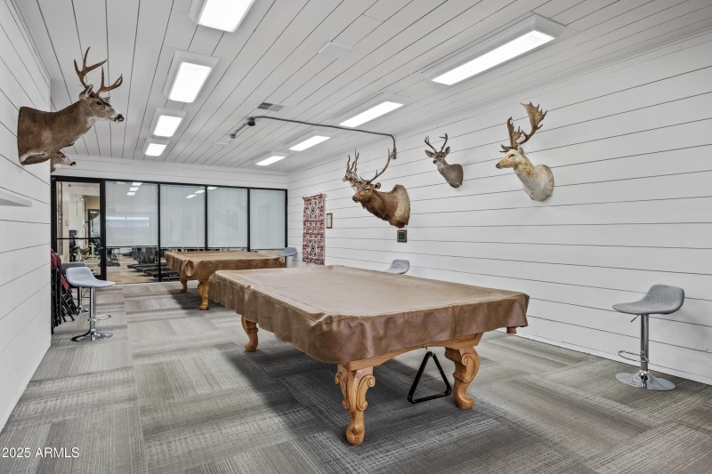 21-2929EMS-ocupix-Comm