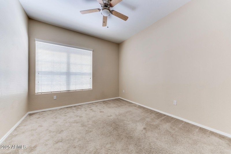 14575 W Mtn View 11221