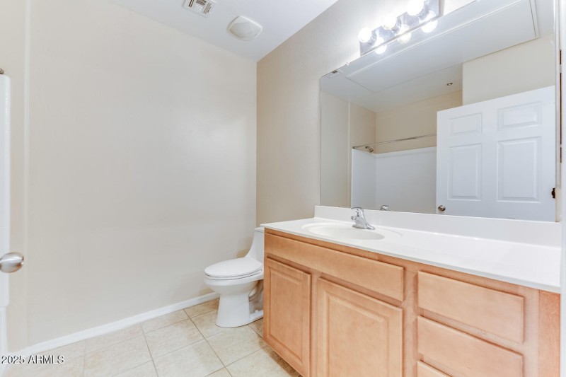 14575 W Mtn View 11221