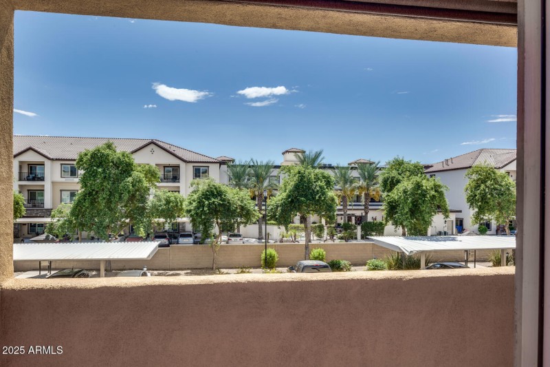 14575 W Mtn View 11221