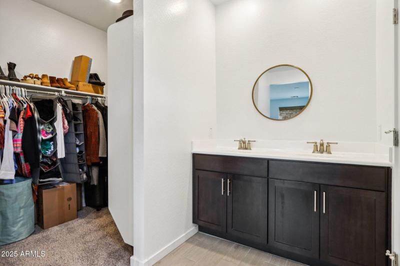 30-web-or-mls-W Sunland Dr-S0609-030