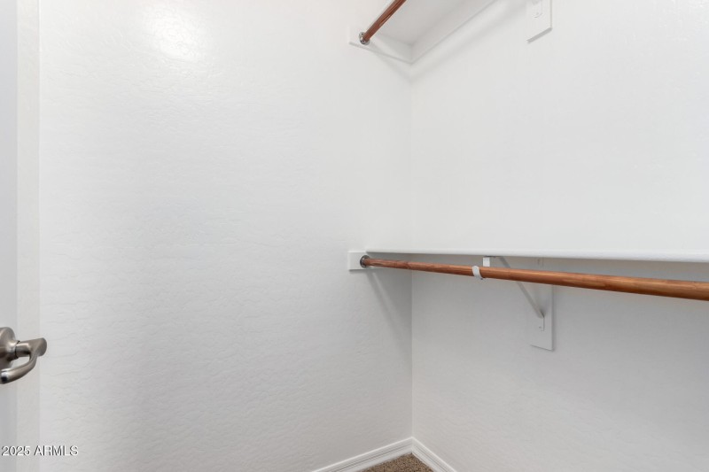 28 - Sweet Iron 4705