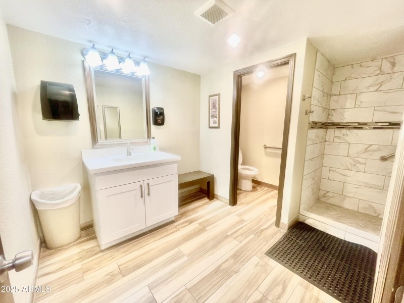 PACIFICMANORCLUBBATH