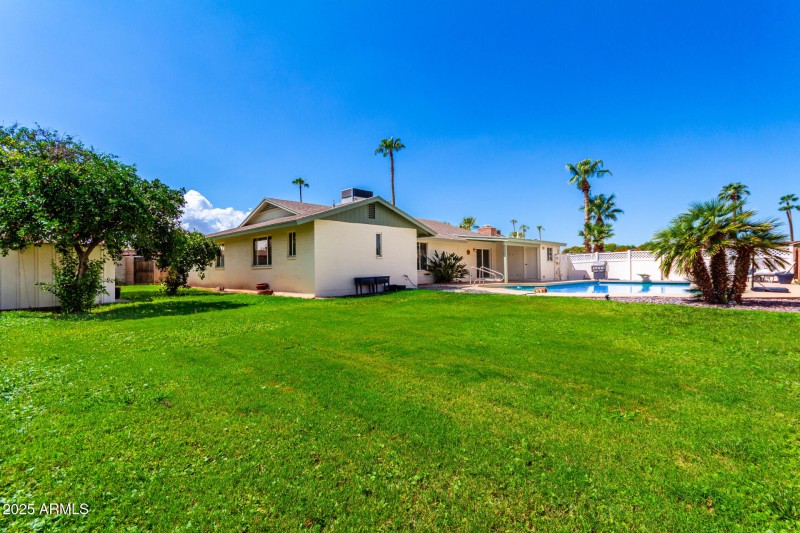 11621 N 39TH Street, Phoenix, AZ 85028