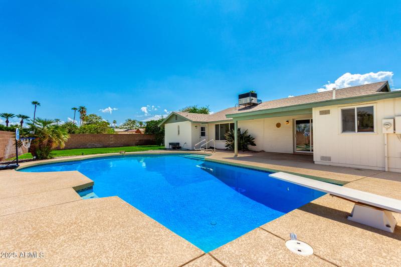 11621 N 39TH Street, Phoenix, AZ 85028