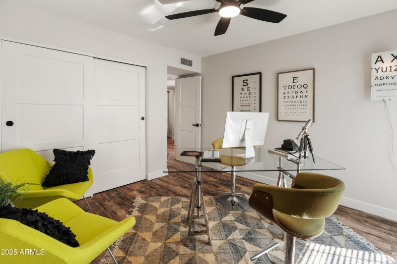 Bedroom-three-position-in-norrhwest-corn