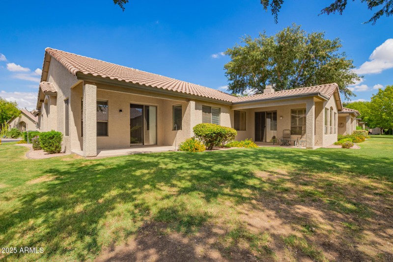 Corner Lot- Green belt