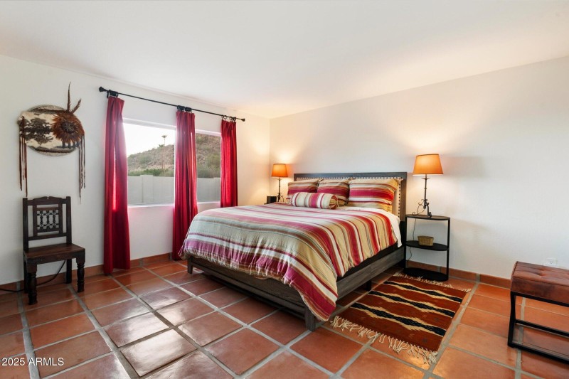 Guest Bedroom 3