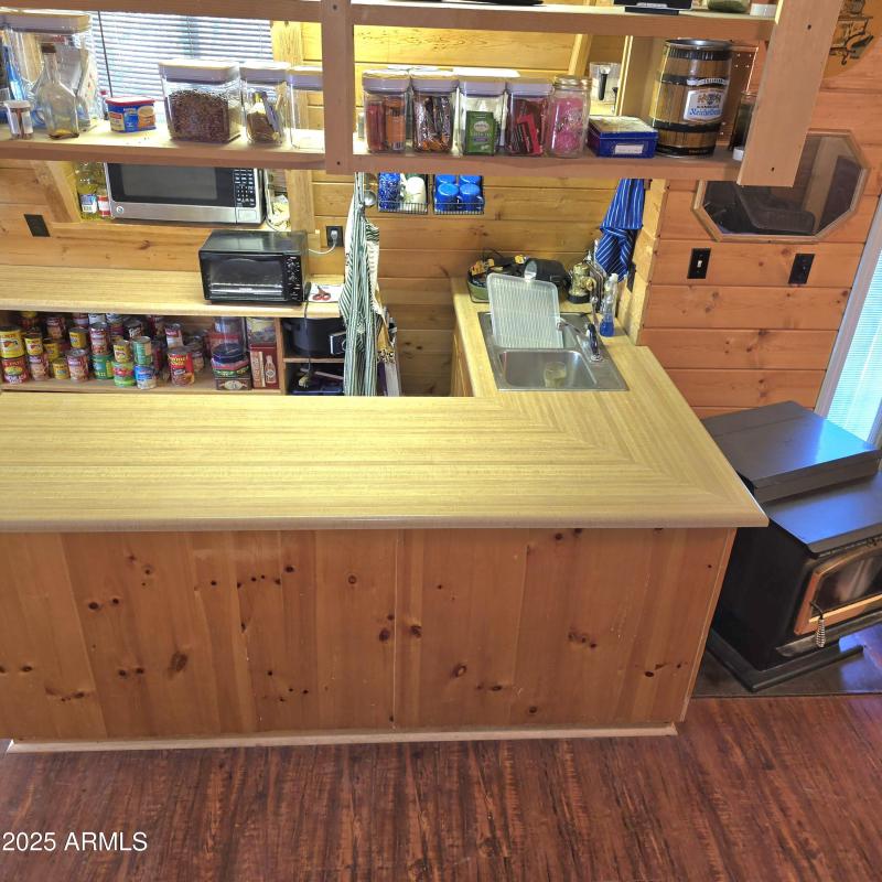 Int Kitchen fr Stairs