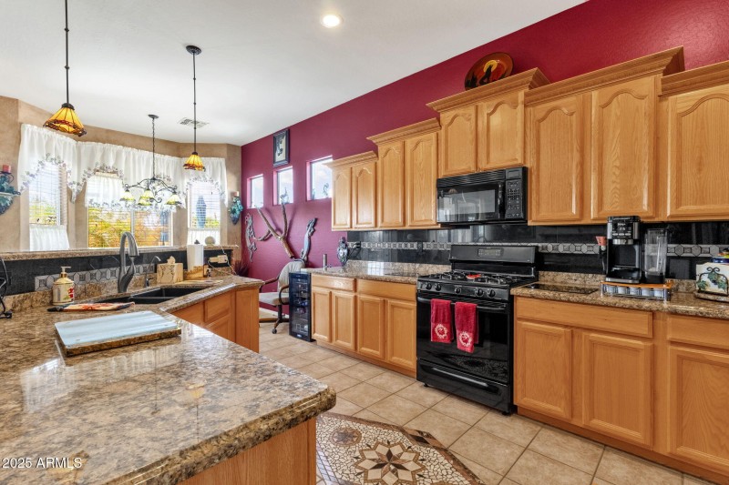 21-web-or-mls-8350-e-dalea-way