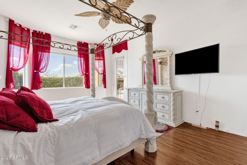 24-web-or-mls-8350-e-dalea-way