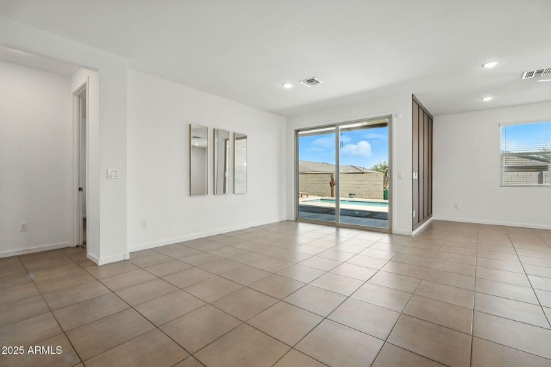 11-web-or-mls-Marin -11