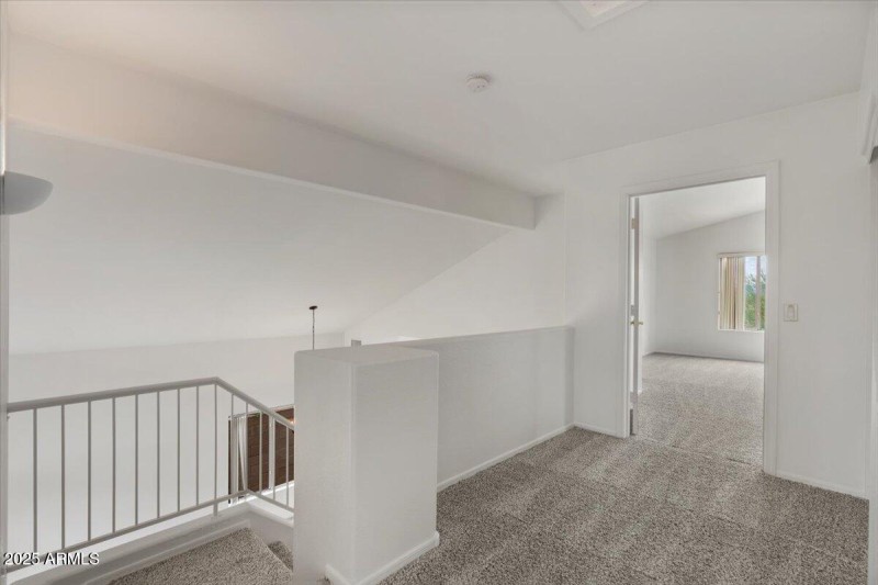 Upstairs loft area in Hallway