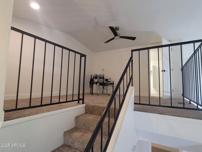 12) 62617-68bb89f0715ec