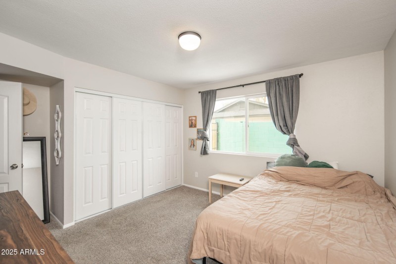 26-web-or-mls-557-s-visalia