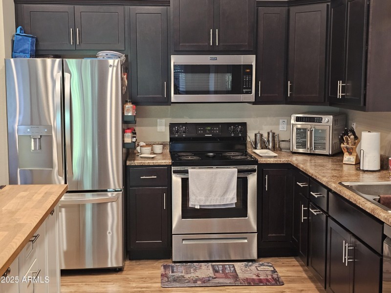 Kitchen Stainless Steel Appliances