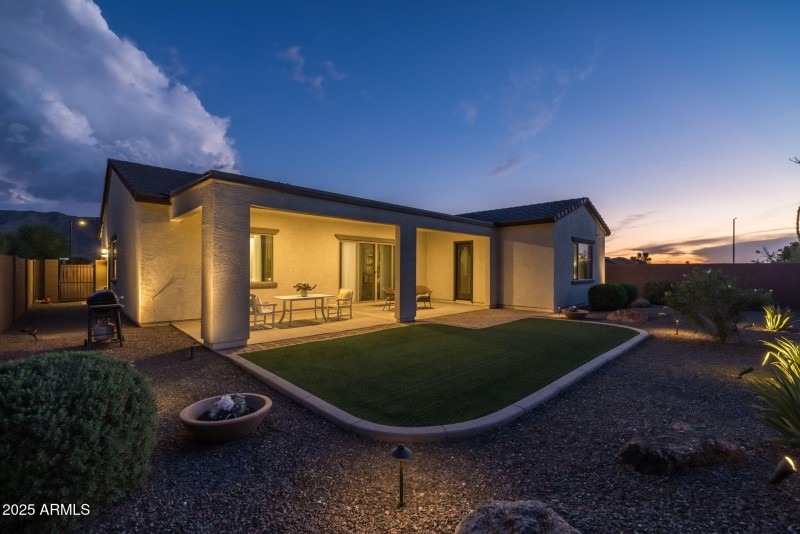 48-web-or-mls-2228 W Caldwell St, Phoeni