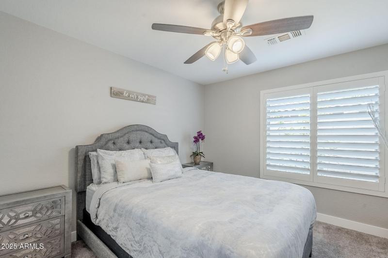 31-web-or-mls-Millbrae-31