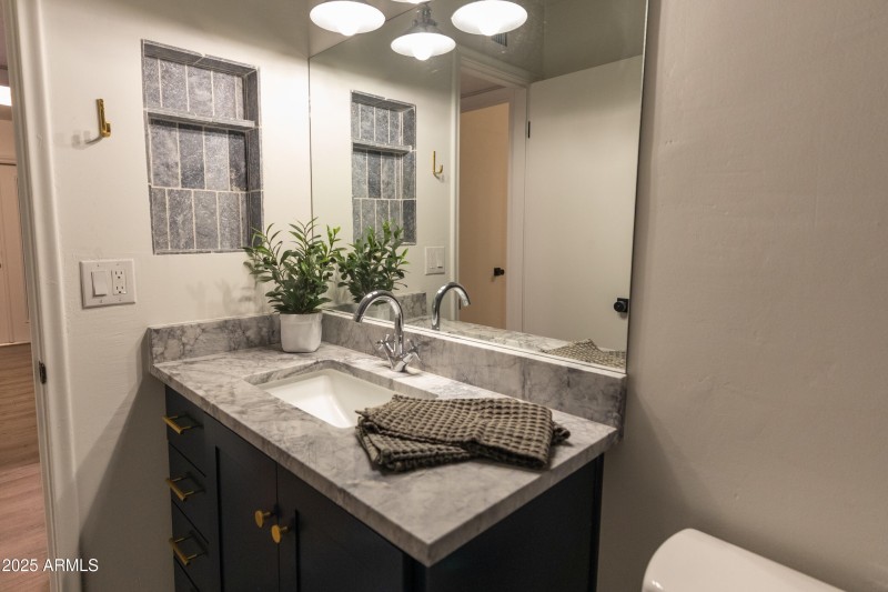 jkp-2252EDartmouth-62