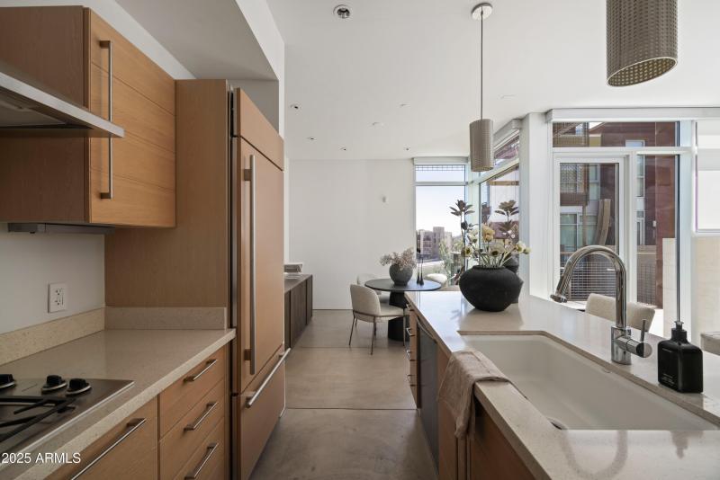 Safari Drive #3008-8