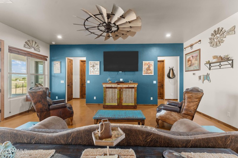 21-web-or-mls-DSC09241