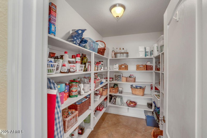 10) PANTRY