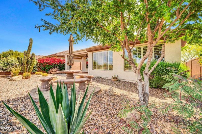 40744 N Noble Hawk Ct-34