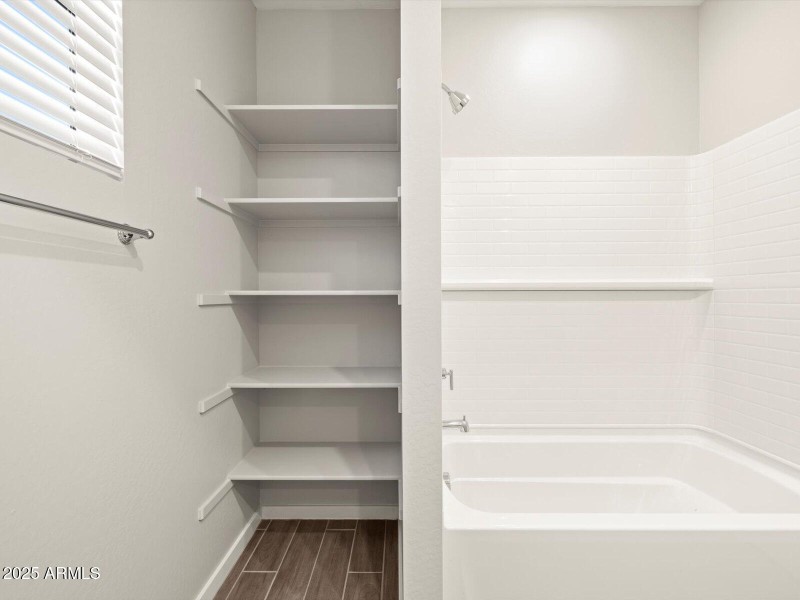 Bath 2 with Storage