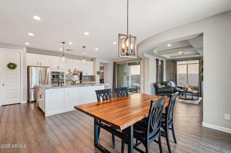 20-web-or-mls-S Girard St-S2908-020