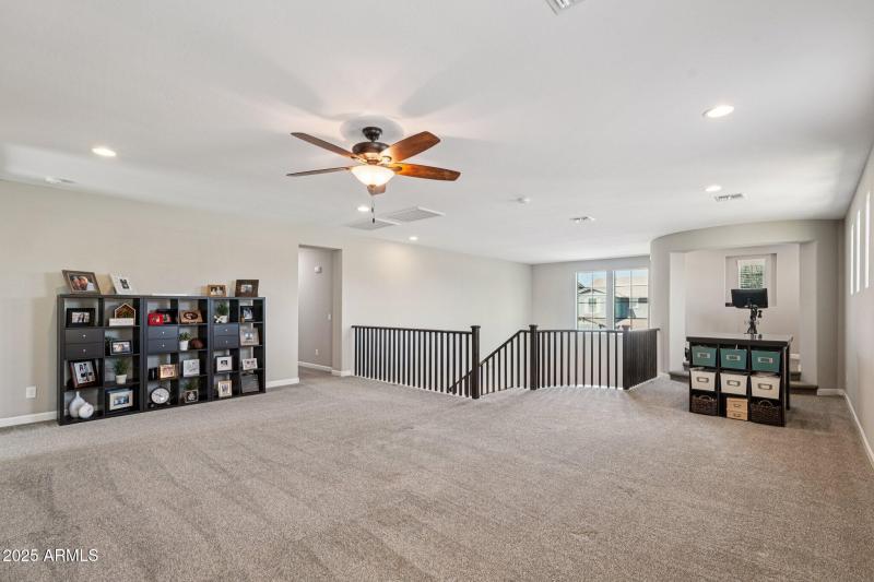 44-web-or-mls-S Girard St-S2908-044