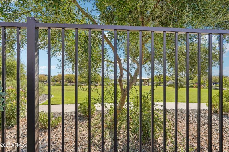 63-web-or-mls-S Girard St-S2908-063