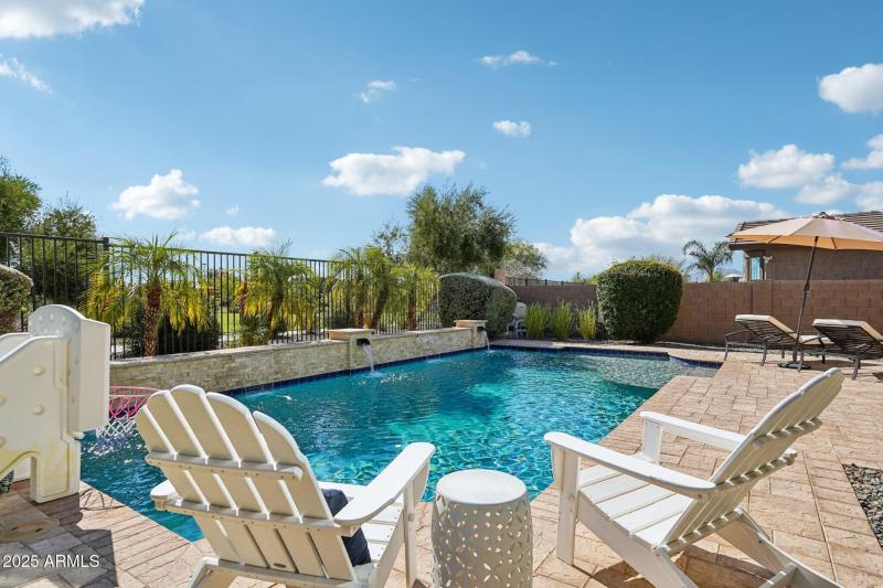 67-web-or-mls-S Girard St-S2908-067