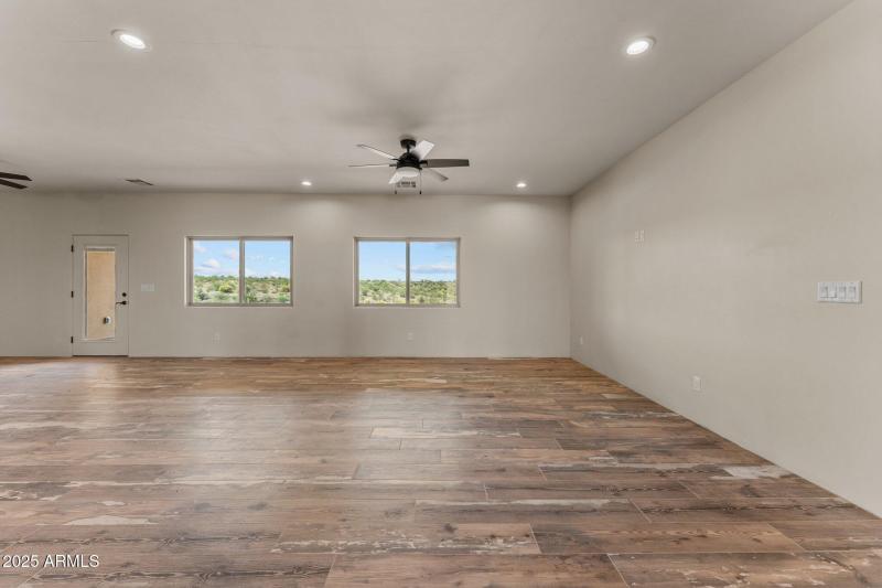 4-web-or-mls-2024-05-20 04.04.25-1