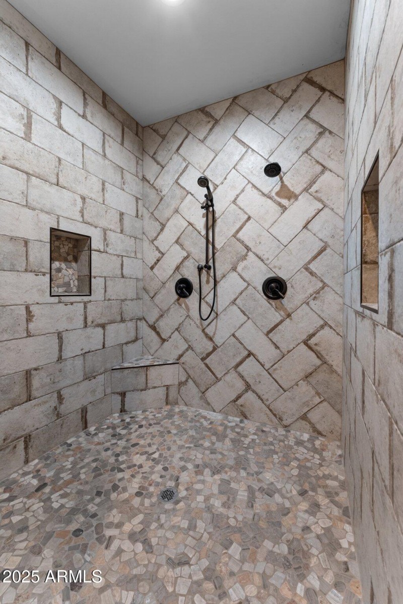 30-web-or-mls-2023-11-09 23.09.08-1