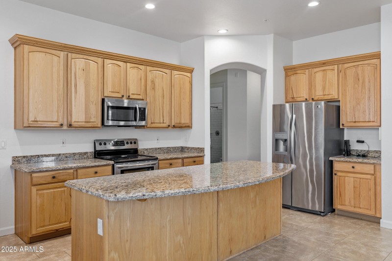 3111 E Canyon Creek Dr-19