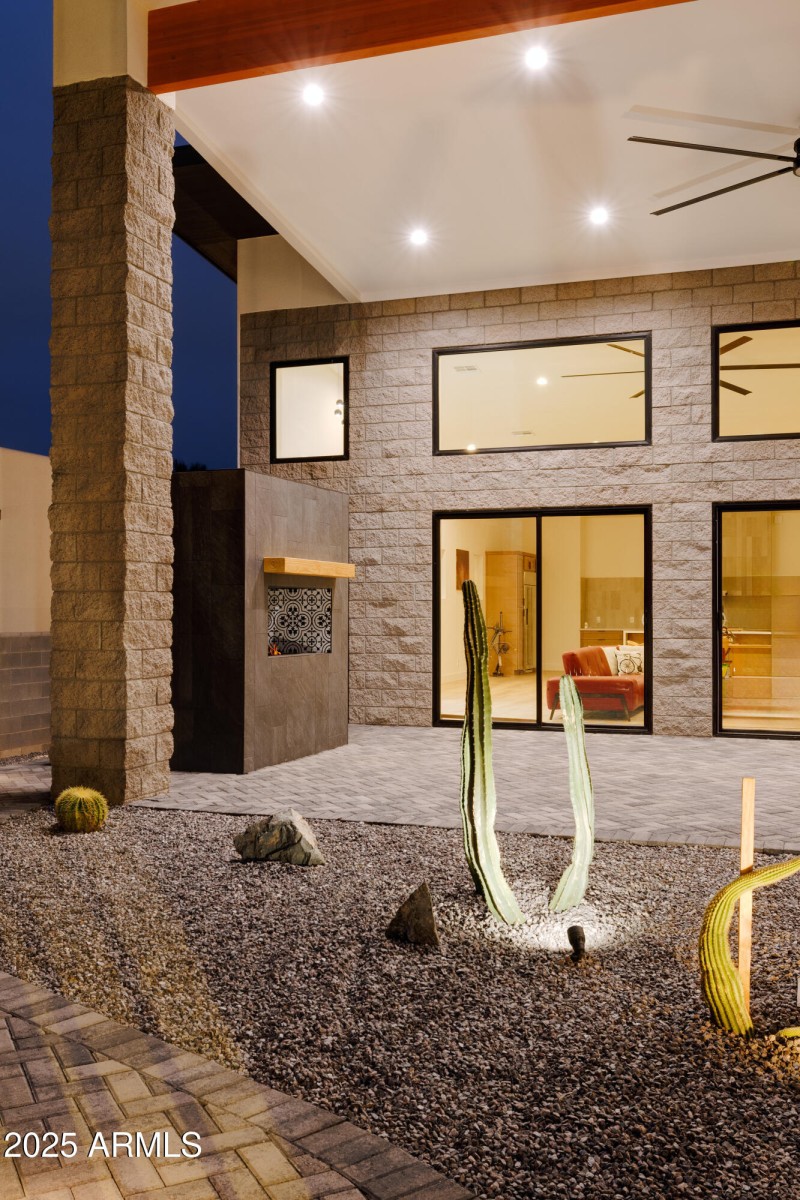 13036 North 23rd Pl, Phoenix, AZ 85022,