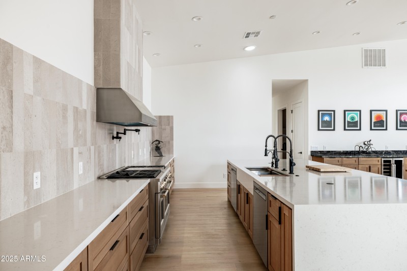 13036 North 23rd Pl, Phoenix, AZ 85022,