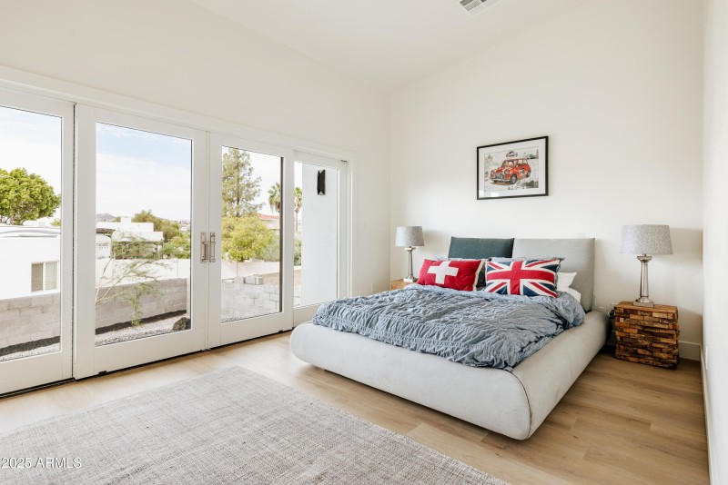 13036 North 23rd Pl, Phoenix, AZ 85022,