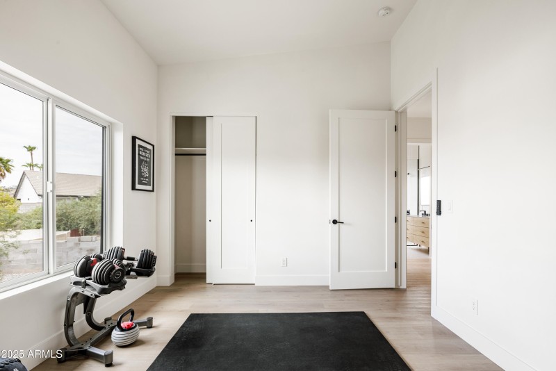 13036 North 23rd Pl, Phoenix, AZ 85022,