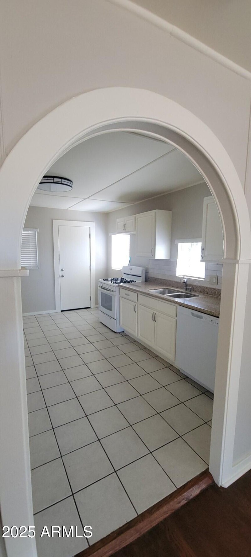 thumbnail_1000022783