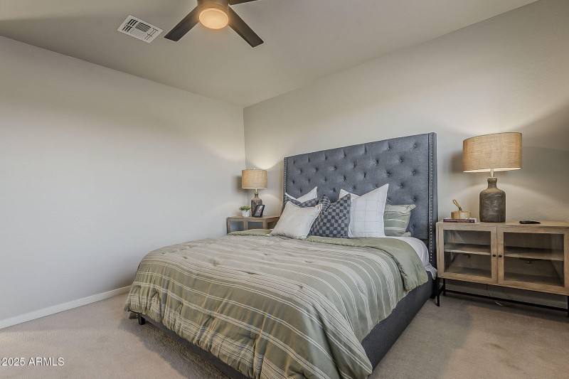 25-web-or-mls-Orangewood-25