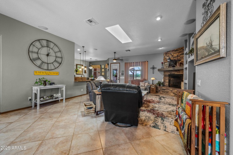 Interior - 8910 S Rio Santiago-2