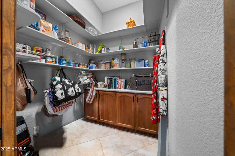 Interior - 8910 S Rio Santiago-32